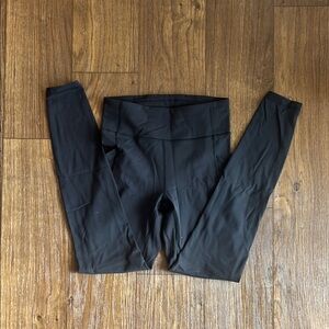 Lululemon Athletica Black Leggings Sleek Performance Design